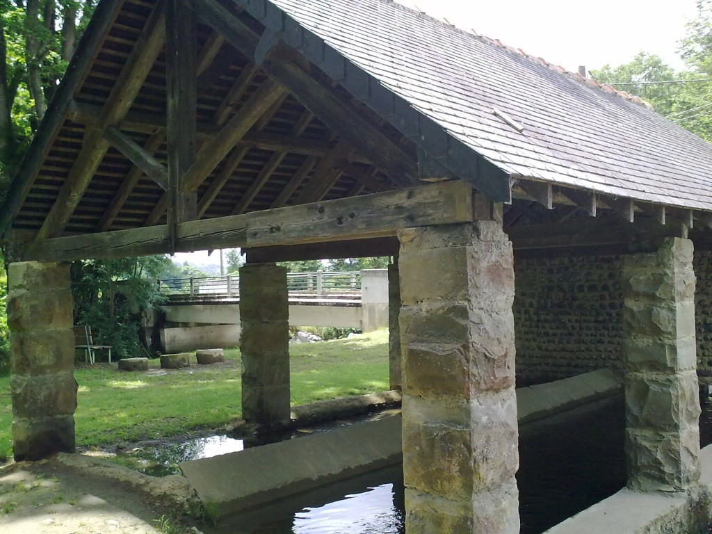 Le lavoir de Nousty (64)